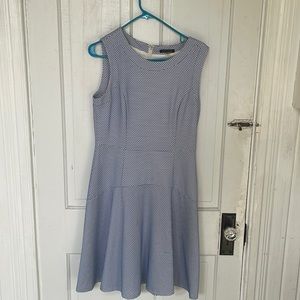 Tommy Hilfiger  size 10